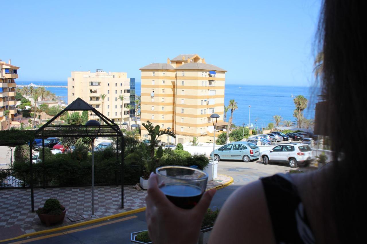 El Estudio De La Playa Benalbeach 317 Terraza Vistas Al Mar Benalmádena Exterior foto
